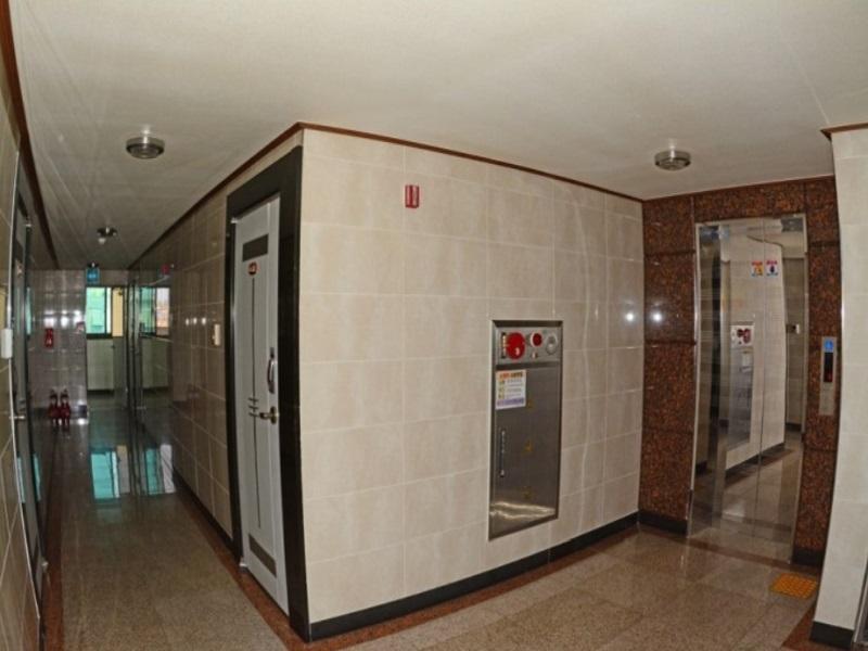 Hillstay Residence Hotel Gumi Exterior photo